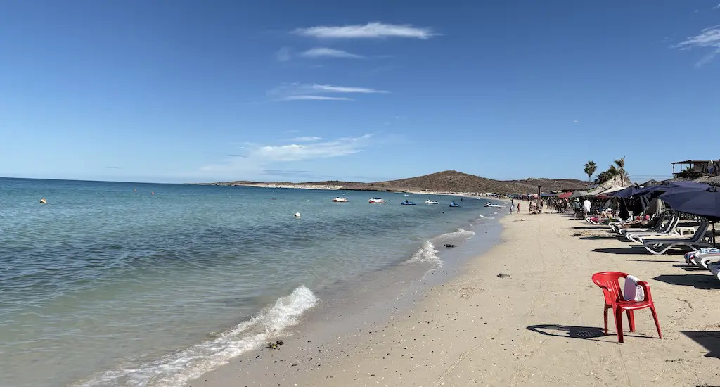 Not much christmas spirit here in Mexico, but Merry christmas anyway.